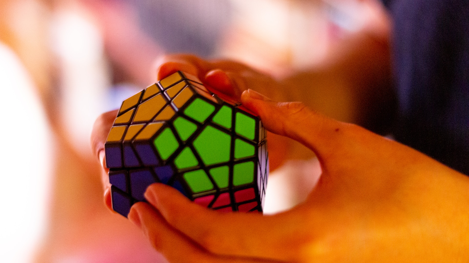 Die Bedeutung des Gehirntrainings: Rubiks Cubes als wertvolles Werkzeug für die mentale Entwicklung